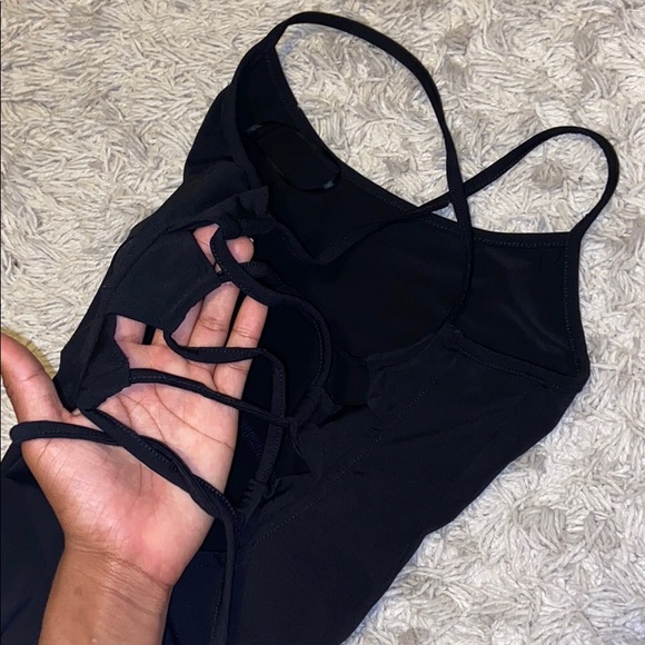 H&M black sexy open Tie back fitted tank jumpsuit - Picture 3 of 5